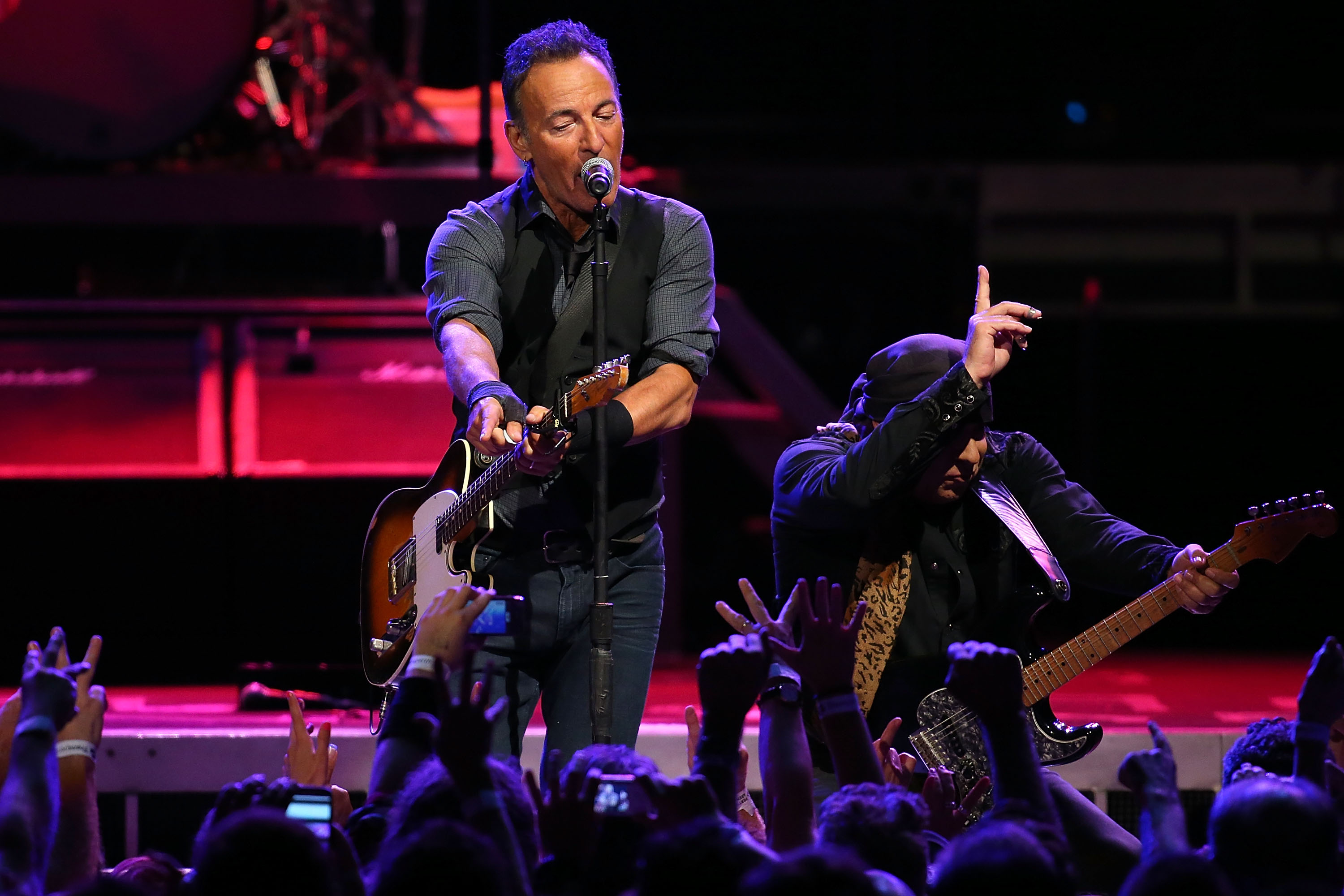 Bruce Springsteen ‘The Boss’ Rocks Perth Arena Nova 969
